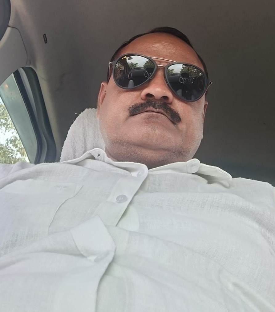 MANISH KUMAR TIWARI